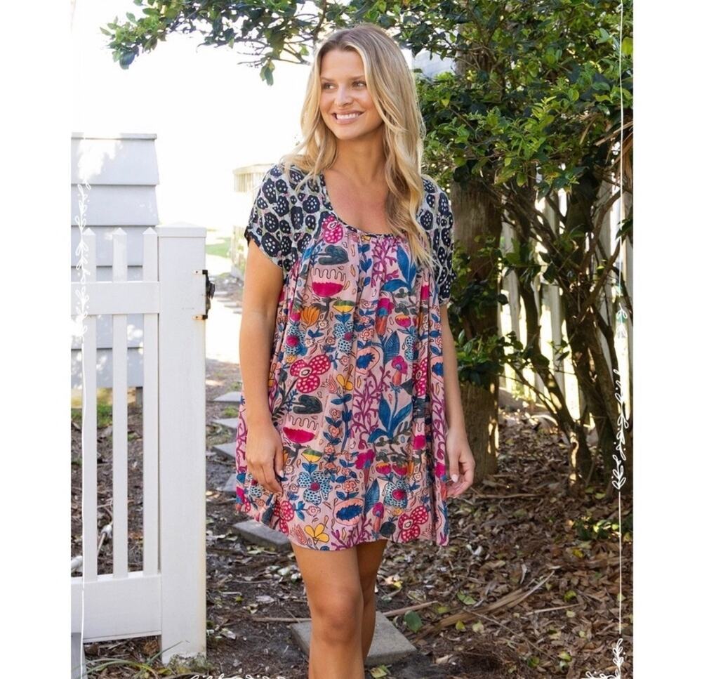 Natural Life Relaxed Fit Short Sleeve Blouse Women’s XS/S Bohemian Colorful